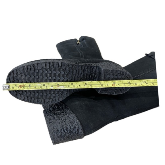 NWOT-Genuine Sheep Wool inner Lining-Vintage Black Suede Naturalizer - Picture 5 of 14